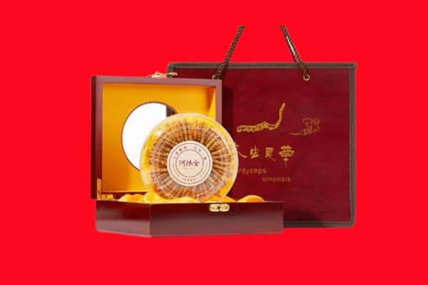 收购资讯:枣庄回收冬虫夏草是按克吗